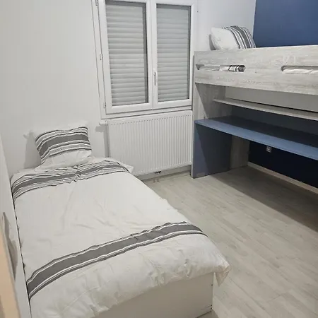 Maison Confortable Pres De Lyon Вилла